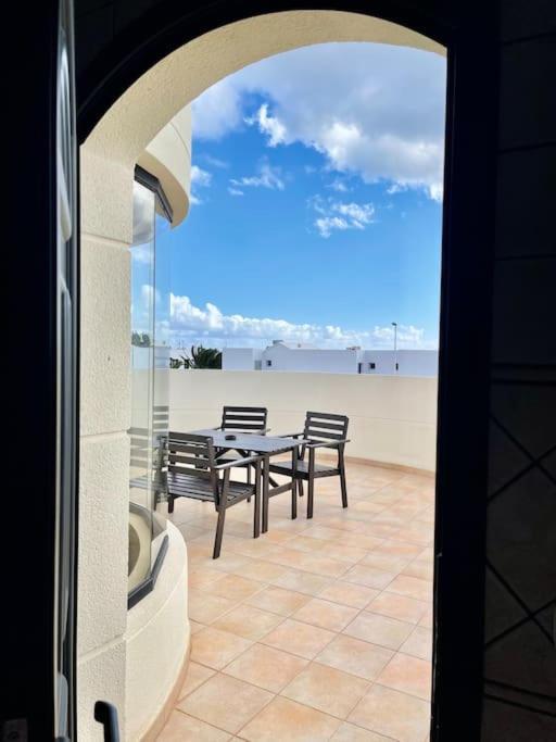 Riviera Park 7A - Air Con- Wi-Fi- Uk Channels- 5 Minutes Walking From The Sea Tías Exterior foto